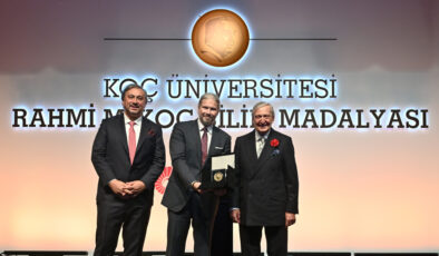 Rahmi M. Koç Bilim Madalyası'nın sahibi Prof. Dr. Mete Atatüre oldu – Haberler | Sağlık Haberleri